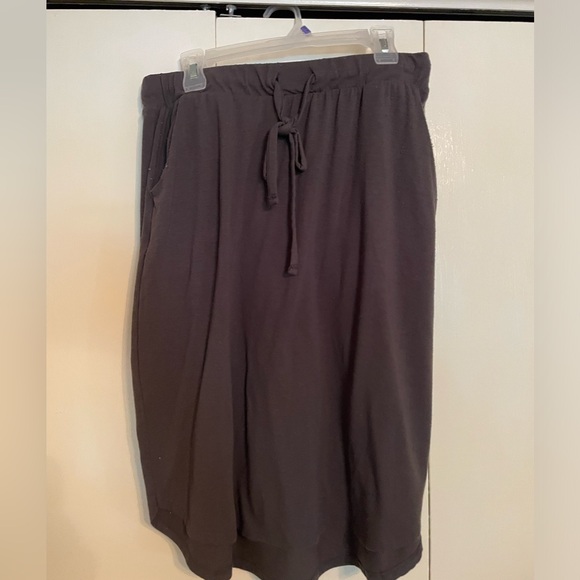 Drawstring skirt bundle - Picture 2 of 3